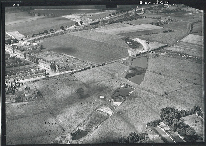 Vue aérienne du creusement du canal de dérivation de la Lys aux Prés du Hem