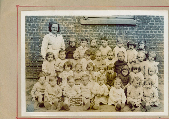Photographie de classe de l'école maternelle Jean Macé