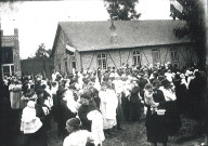 Concours du plus beau bébé à la Goutte de Lait / fondation Mahieu pour la visite officielle du ministre André Breton