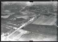 Vue aérienne d'Armentières et pont de Nieppe en construction