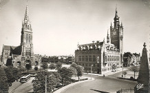 Place du Général de Gaulle et place Saint-Vaast