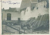 Salle de gymnastique du collège de jeunes filles en ruines