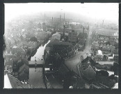 Vue aérienne de la place du Marché aux toiles et le pont de Flandre