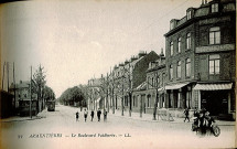 Boulevard Faidherbe et hôtel du comte d'Egmont