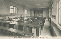 Salle de dessin de l'École Nationale Professionnelle