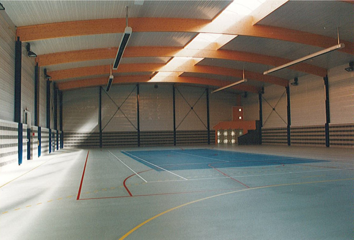 Vue intérieure de la salle omnisports Jean Rostand