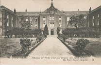 Façade de l'hospice des Petites Sœur des Pauvres