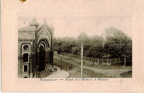 Entrée de l'établissement des bains et square Victor Hugo