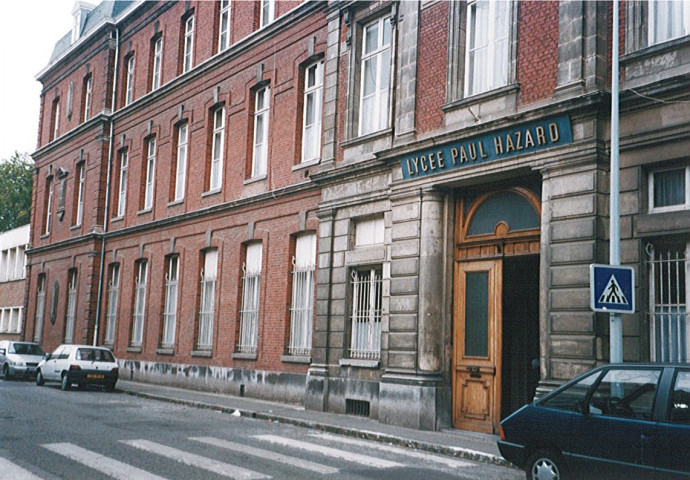 Façade du lycée Paul Hazard