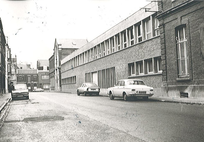 Vue extérieure du nouveau bâtiment du lycée Paul Hazard