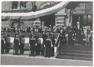 Visite officielle du président de la république Vincent Auriol, discours sur le perron de l'hôtel de ville