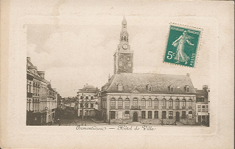 Hôtel de ville en direction de la rue de Dunkerque