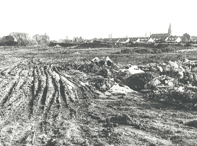 Base des Prés du Hem en construction