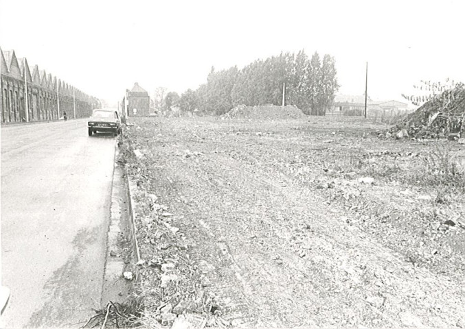 Construction de maisonnettes pour personnes âgées, rue Raymond Lis