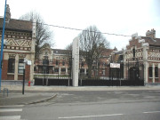 Entrée du lycée Gustave Eiffel