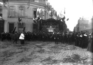 Procession rue Sadi Carnot