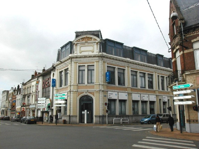 Façade de la banque Crédit du Nord