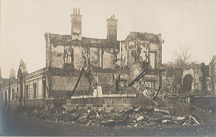 Maison de commerce Hurtrel-Béghin en ruines