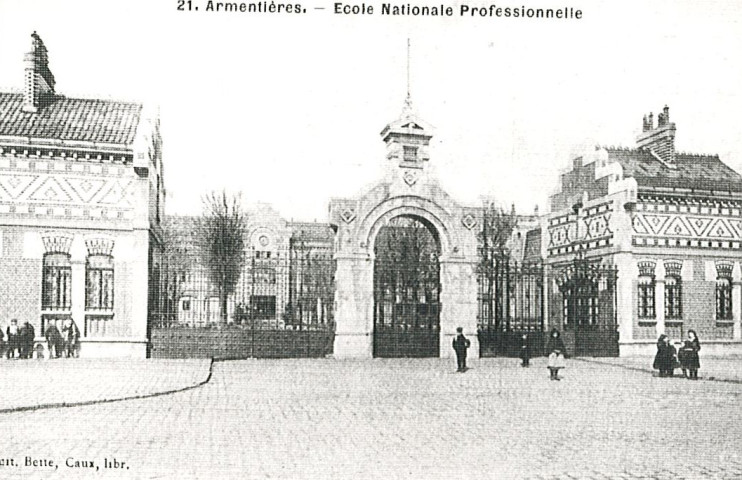 Entrée de l'école nationale professionnelle