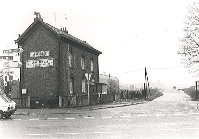 Gare annexe dans la zone industrielle