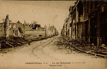 Rue Nationale en ruines