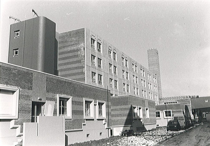 Achèvement de la construction d'un bâtiment du centre hospitalier (CHA)