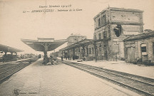 Quais de la gare en ruines