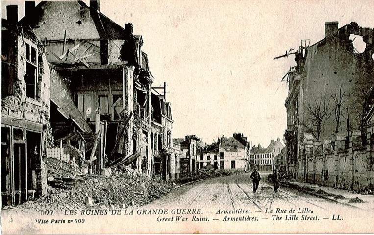 Rue de Lille en ruines