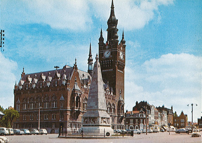 Place du Général de Gaulle depuis la rue de Dunkerque