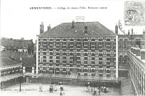 Bâtiment central du collège de jeunes filles