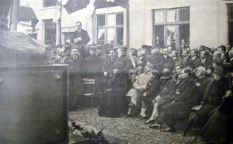 Inauguration de la statue des frères Mahieu