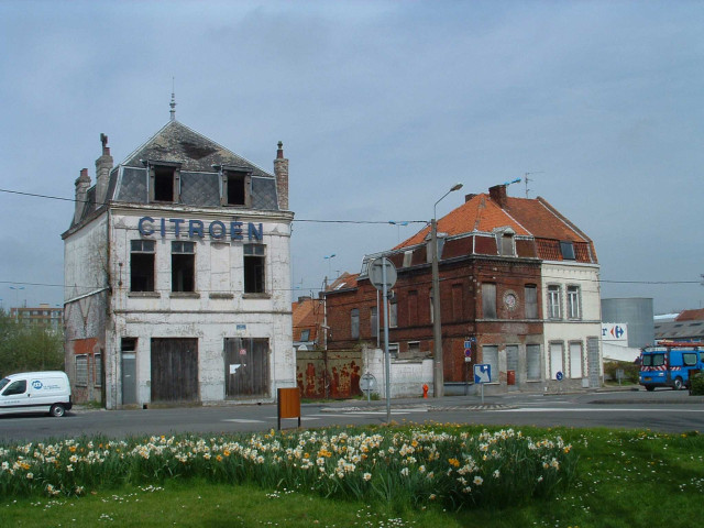 Friche Pajak et garage Citroën