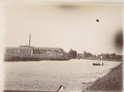 Vue sur la Lys et les usines