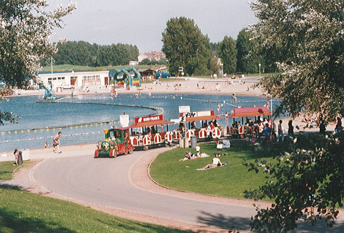 Petit train de la base des Prés du Hem