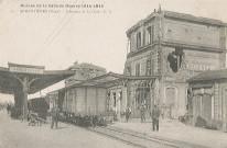 Quais et gare en ruines