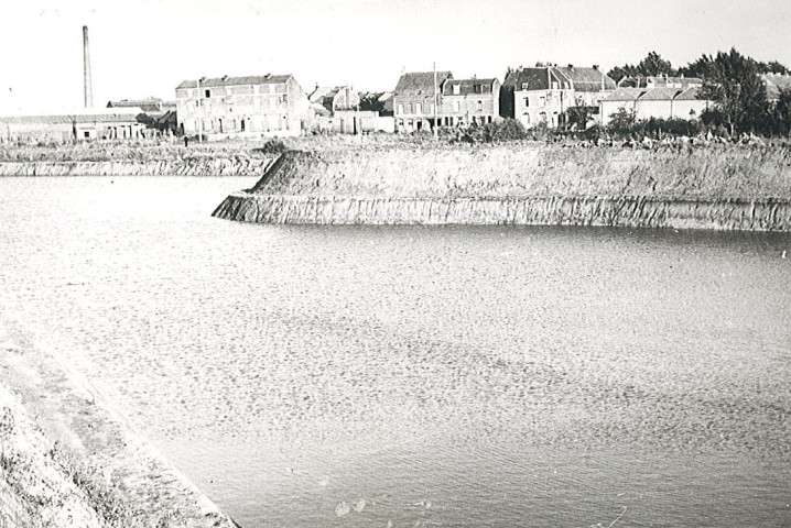 Fin des travaux du creusement de l'étang du complexe sportif Léo Lagrange