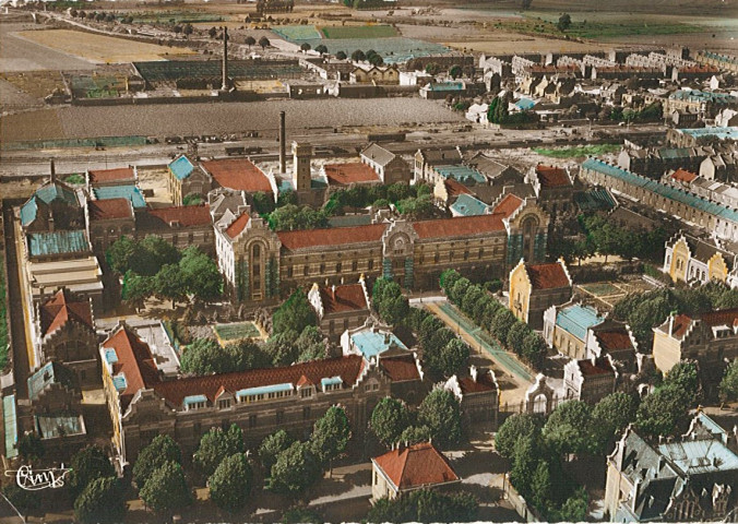 Vue aérienne du lycée Gustave Eiffel