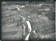 Vue aérienne de l'écluse d'Houplines en construction