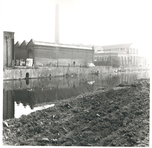 Lys passant derrière les usines route d'Houplines à Armentières et rue Victor Hugo à Houplines