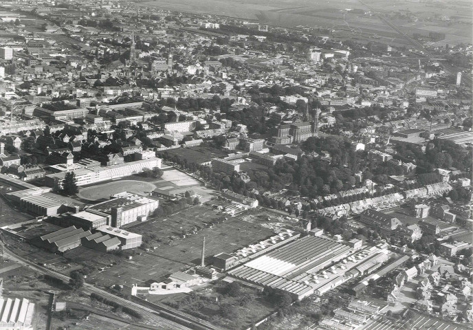 Vue aérienne du centre-ville et du quartier Notre-Dame