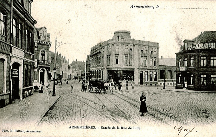 Carrefour rue de Lille et rue Gambetta (et épicerie Salomé et pharmacie universelle Dufour)