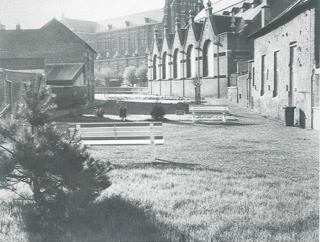 Espaces verts sur l'ancien parcours de la Lys au centre-ville