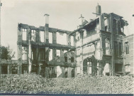 Collège de jeunes filles en ruines