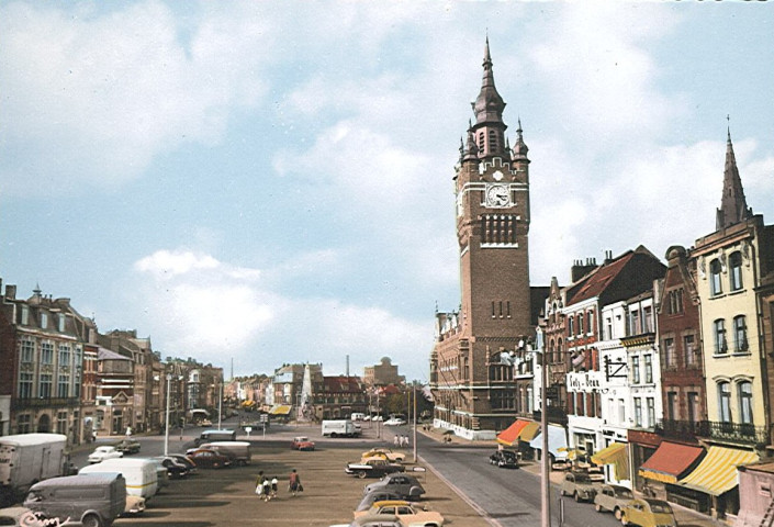 Place du Général de Gaulle et de l'hôtel de ville