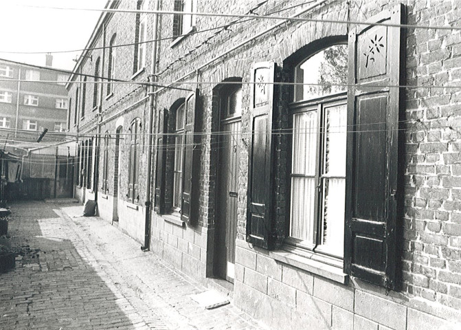 Cour avenue Marc Sangnier