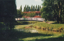 Home de détente et ponton au complexe sportif Léo Lagrange