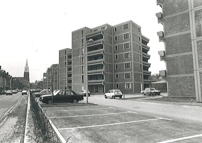 Résidences d'appartements HLM rue des Fusillés