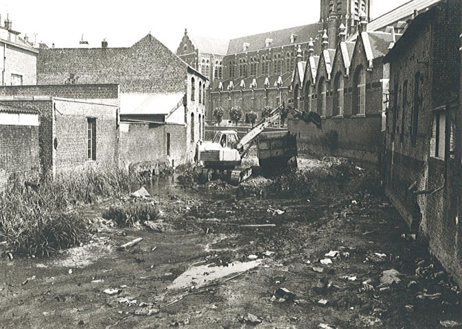 Travaux de comblement de la Lys en centre-ville