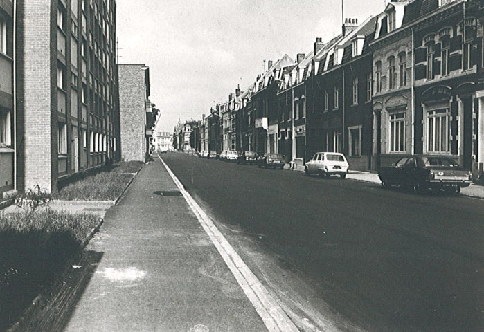 Rue Gambetta vers la rue Nationale