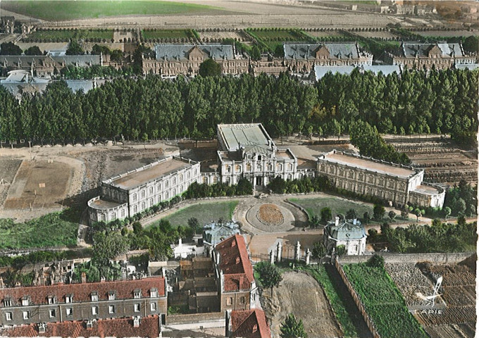 Vue aérienne de l'hôpital psychiatrique